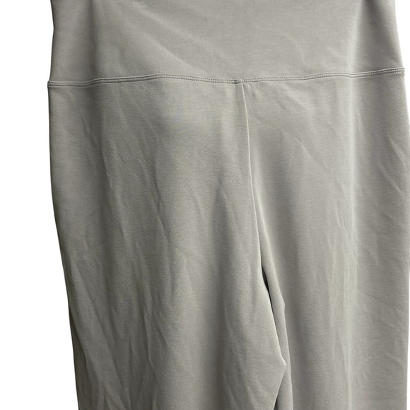 Athleta Seasoft Wide Leg Cropped Pants Size Large - Picture 9 of 16